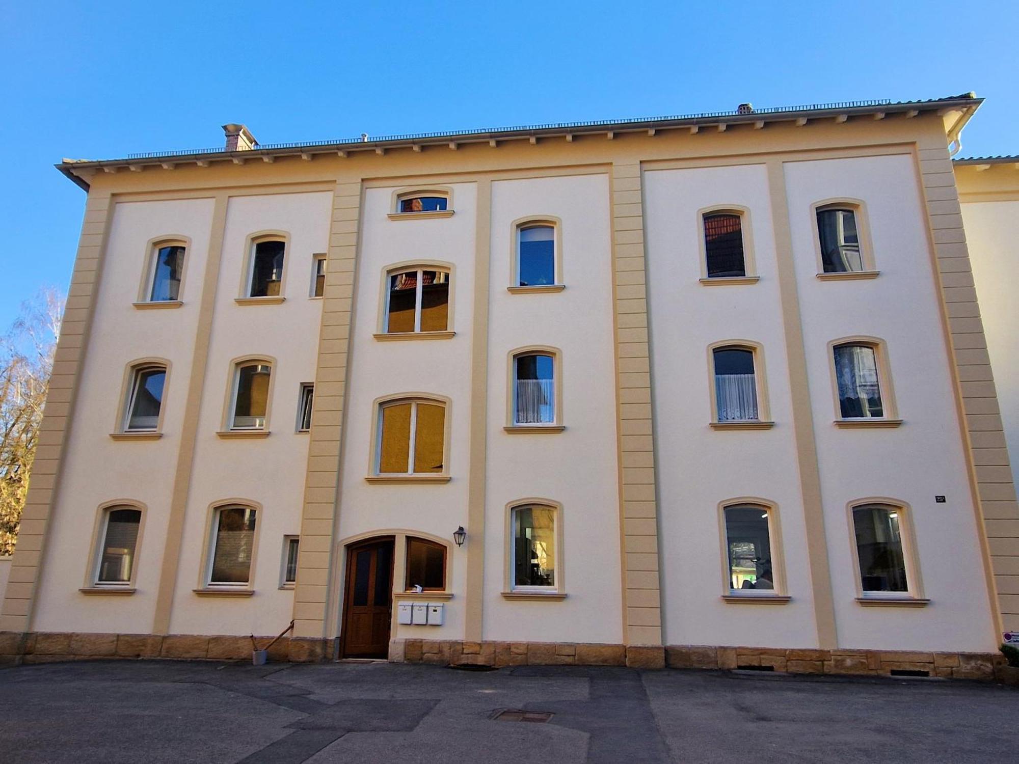 Grosse 3-Zimmer Wohnung - Zentral-Coburg - Kostenloser Parkplatz エクステリア 写真